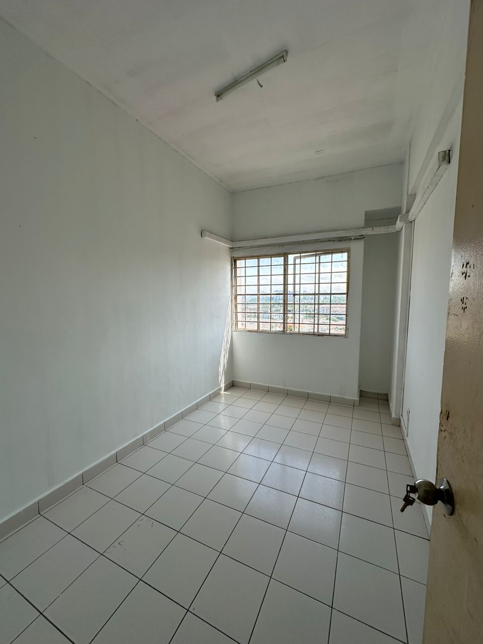 Puchong jaya la vista condominium unfurnished - photo 10
