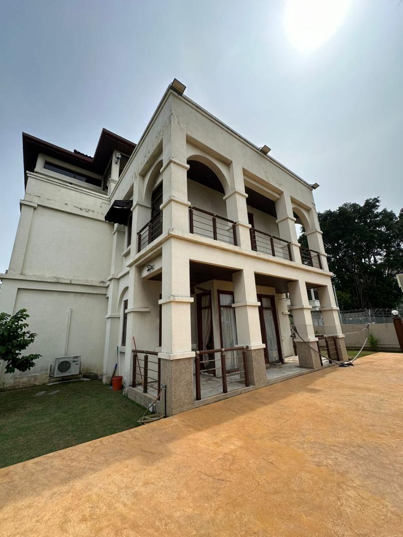 Luxurious Freehold Bungalow, Bukit Gasing For Sale - photo 4