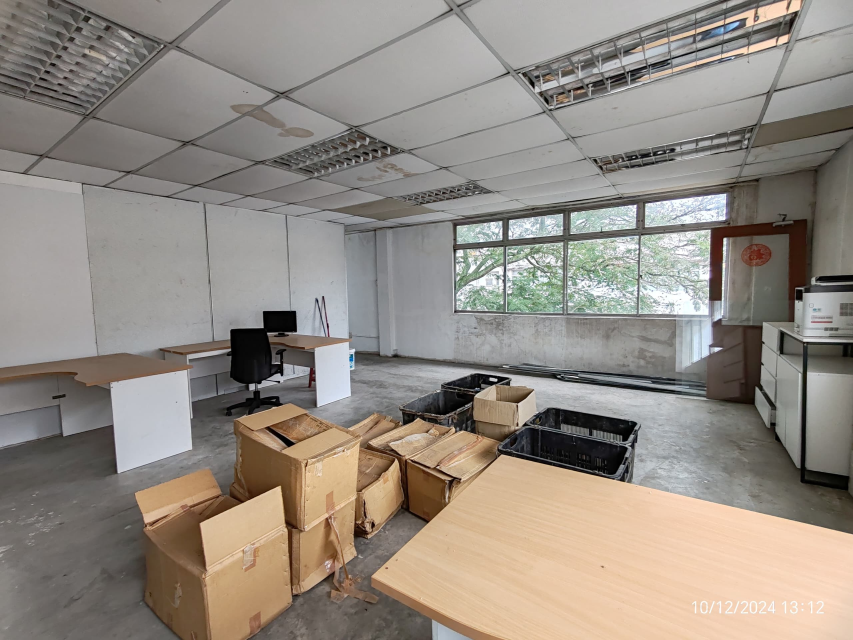 1nhalf storey factory meranti jaya industrial park - photo 12