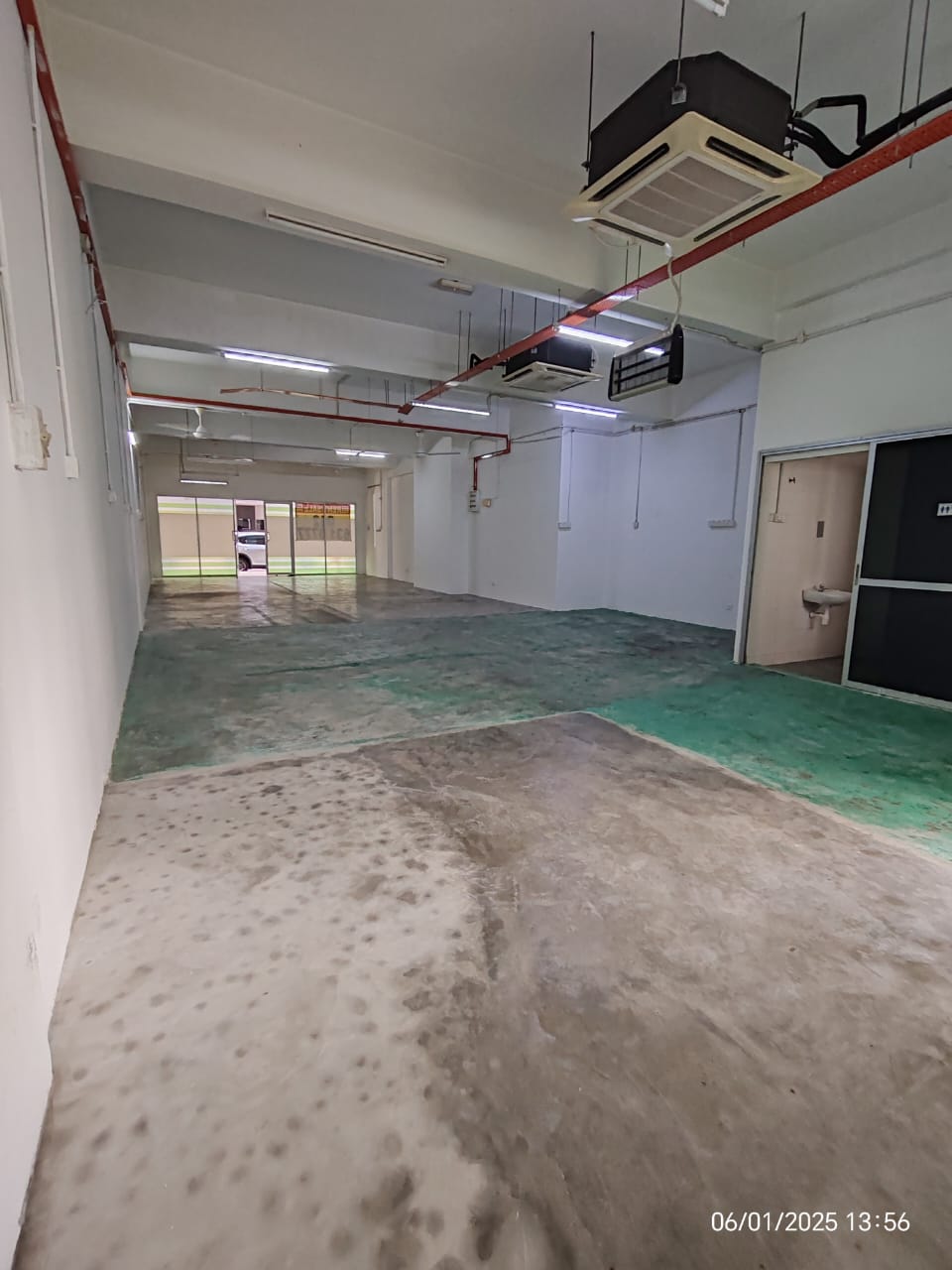 Zenith Business Park retail lot Office Storage - photo 3