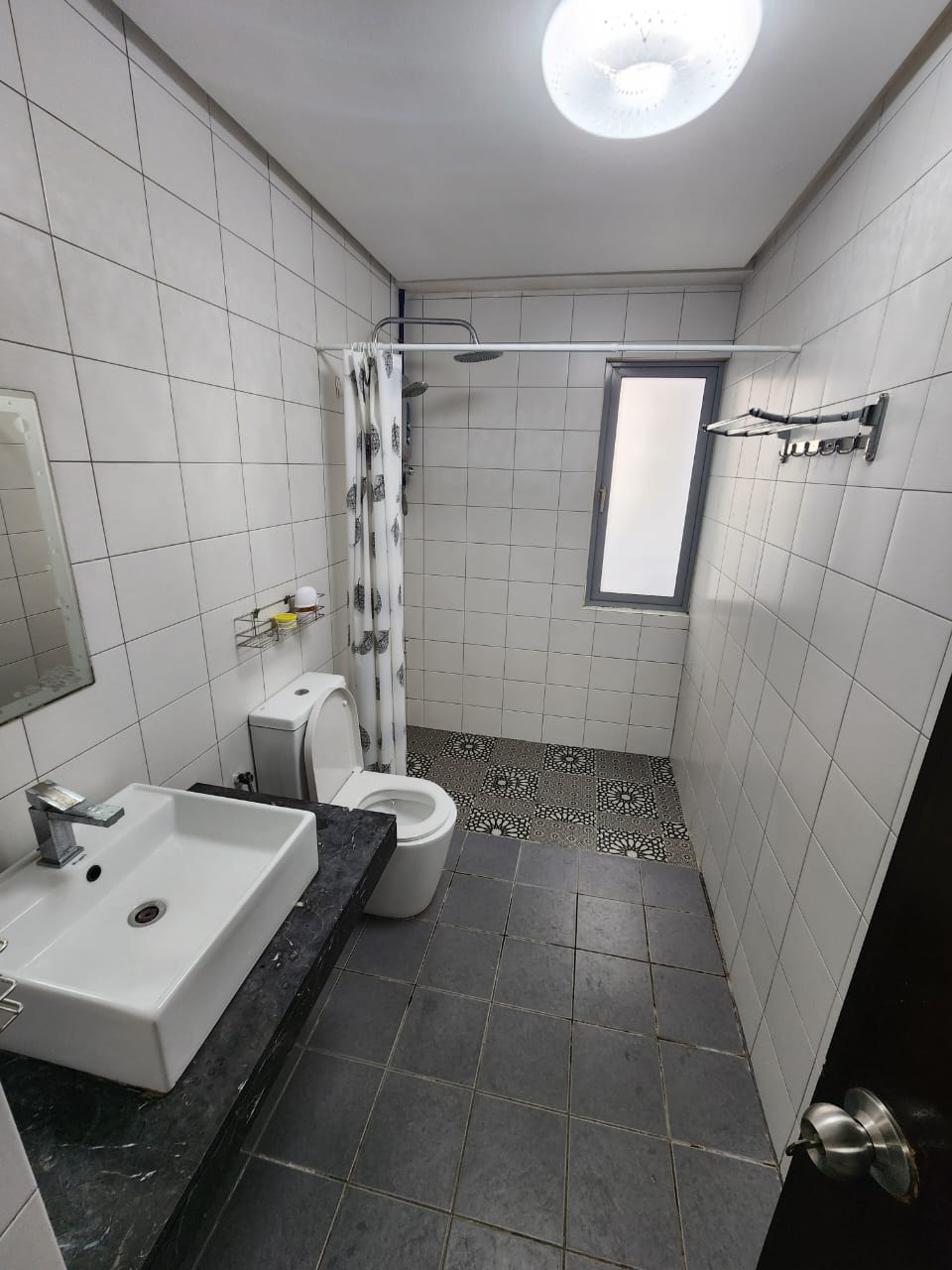 PJ8 Service Suites fully furnished goof ROI - photo 8