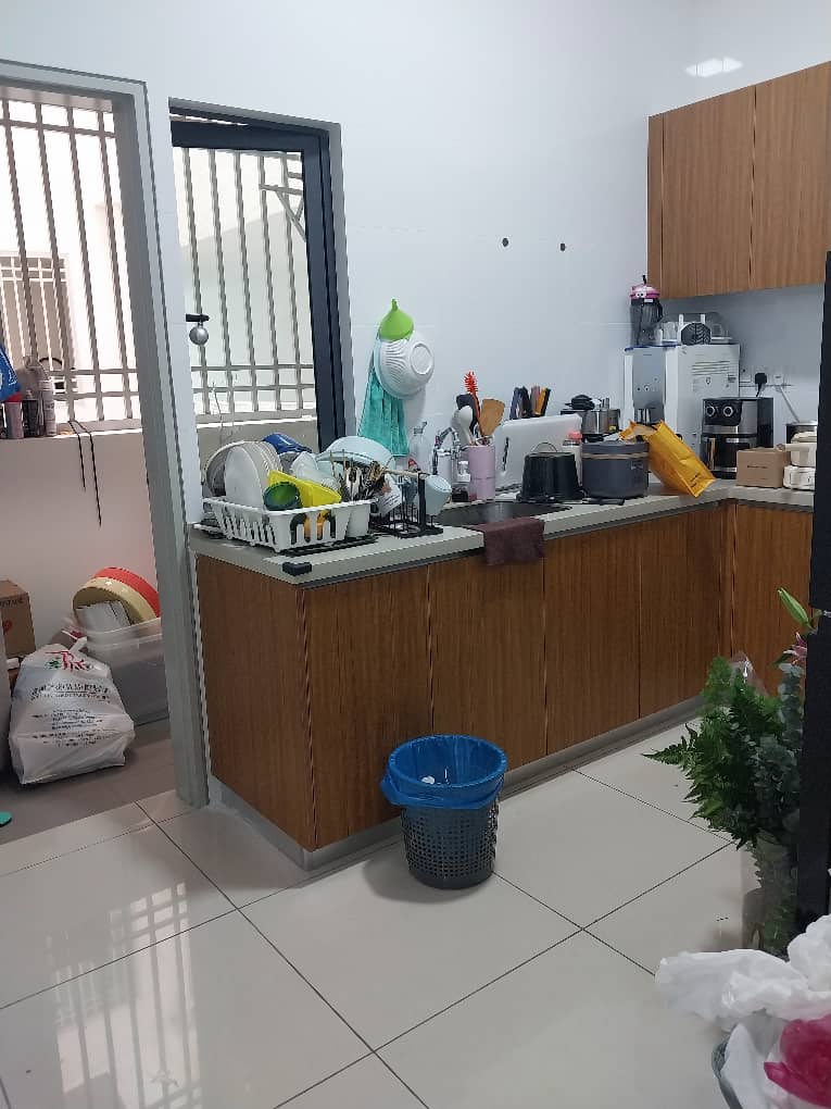 Verando Residence fully furnished condo in pj - photo 3