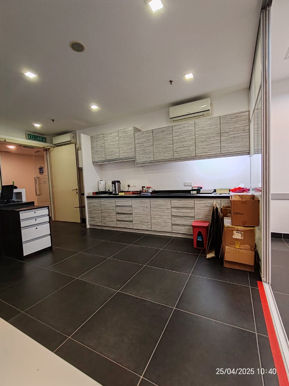 PJX HM Shah Tower fully furnished near LRT - photo 3