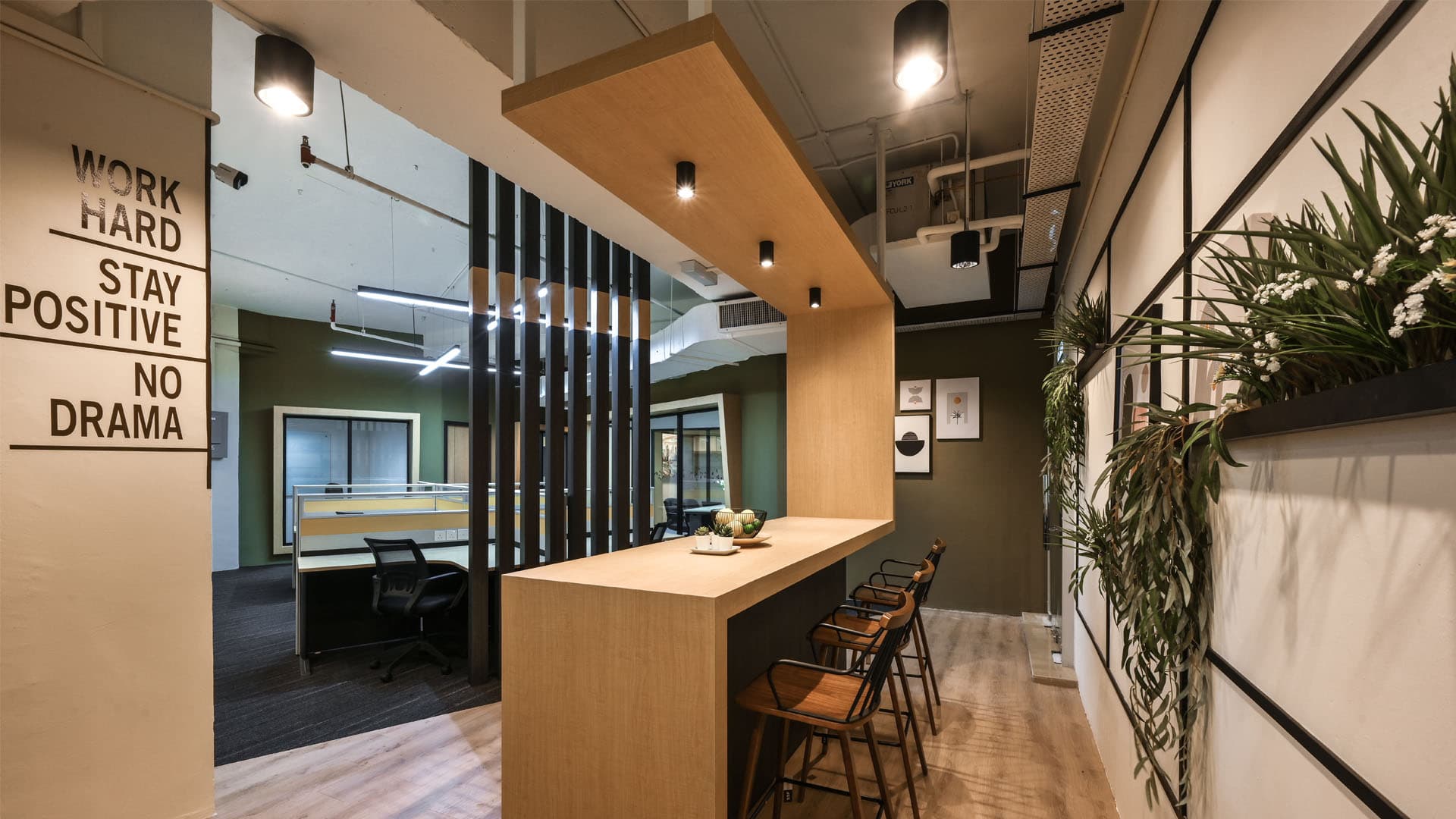Fully Furnished Office Space Plaza Hamodal Sek 13 - photo 6