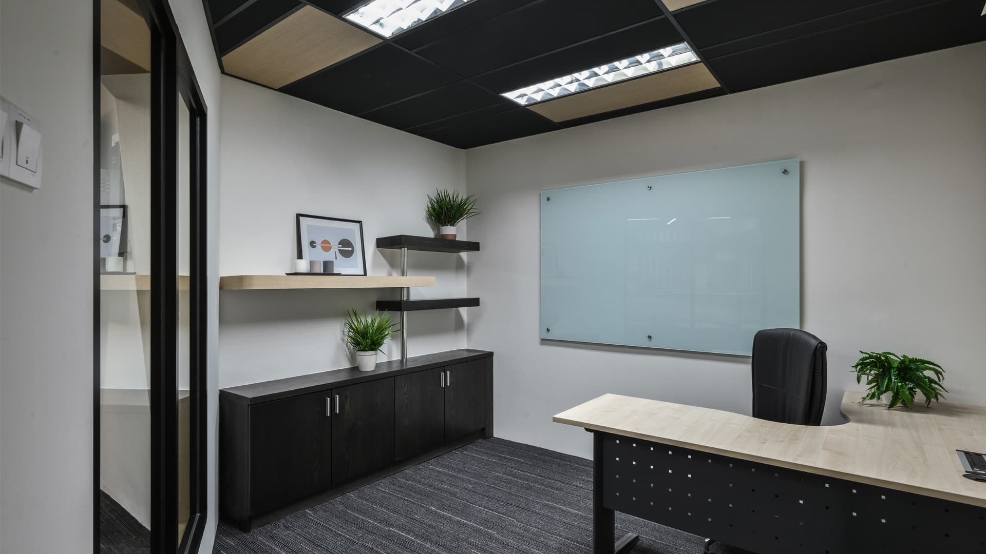 Fully Furnished Office Space Plaza Hamodal Sek 13 - photo 11