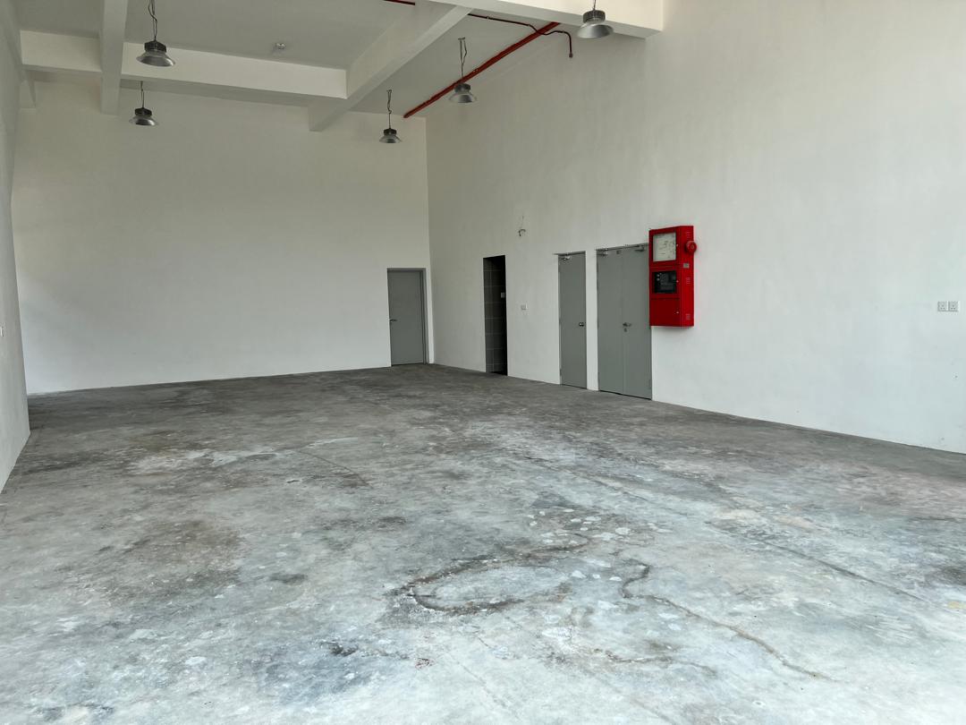 3-Storey Semi-D Factory, Taman Perindustrian UB - photo 9