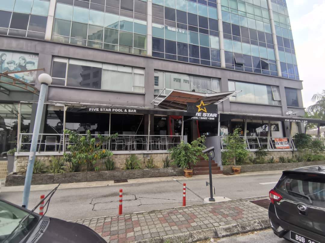 Ground Floor Retail Shop Lot Subang Square - photo 3