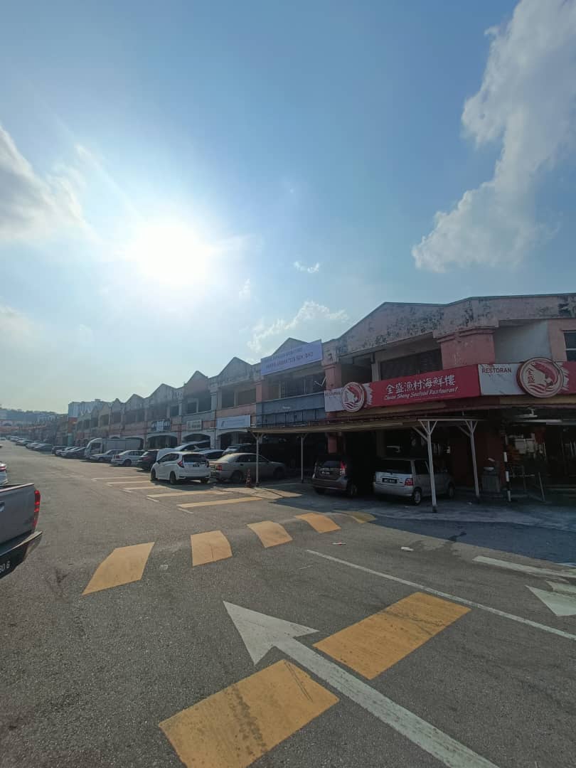 Ground Flr Shop Pusat Perdagangan Seri Kembangan - photo 5