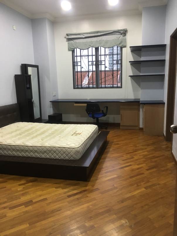 KL Happy Garden Kuchai Lama 3 Storey House - photo 3