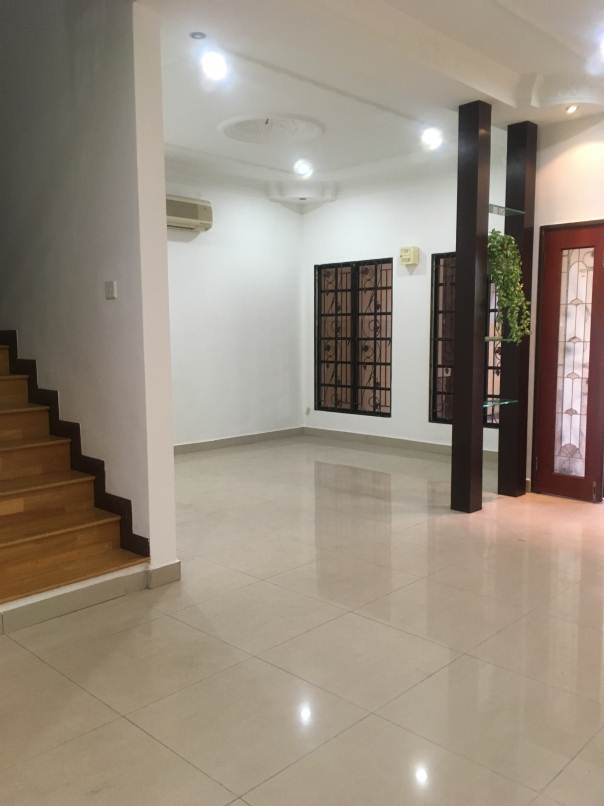 Puchong Bandar Kinrara 9 Double Storey House