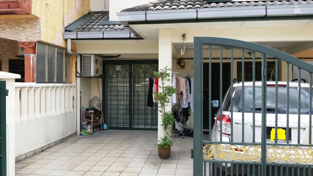 Puchong Taman Wawasan Double Storey House - photo 4