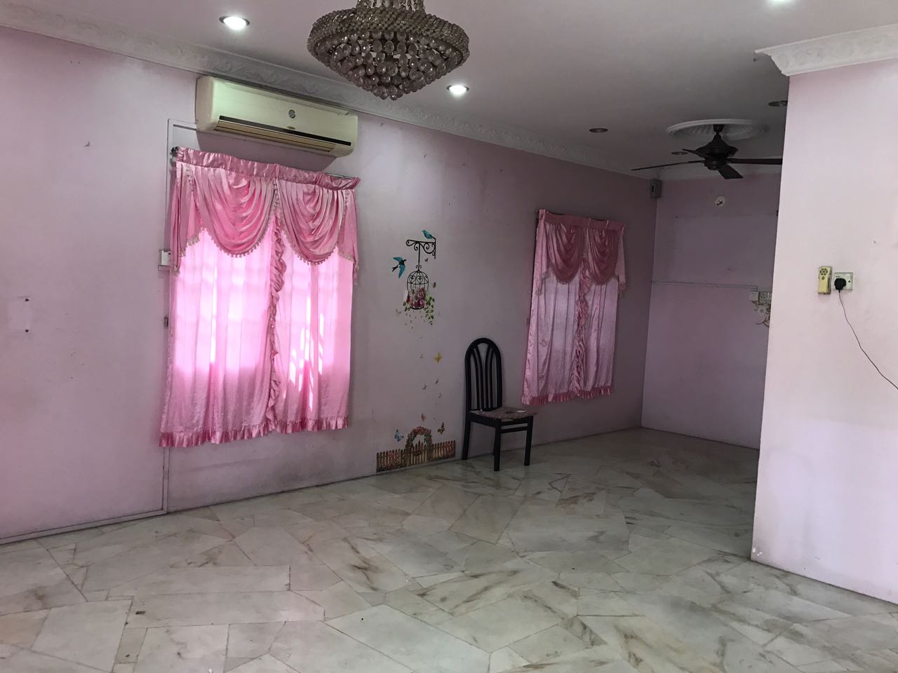 Klang, Taman Sentosa Double Storey House End Lot - photo 3