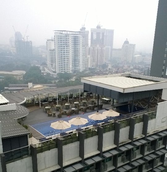 PJ Sec 13 Near LRT Centrestage Condo - photo 8