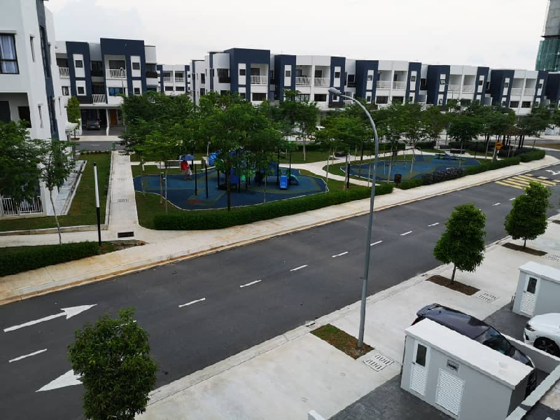 TOWNHOUSE