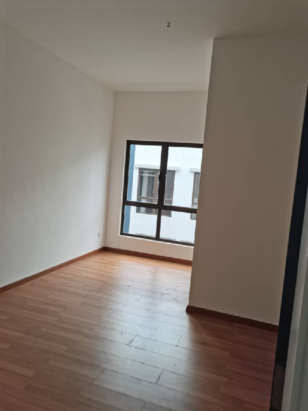 TOWNHOUSE - photo 3