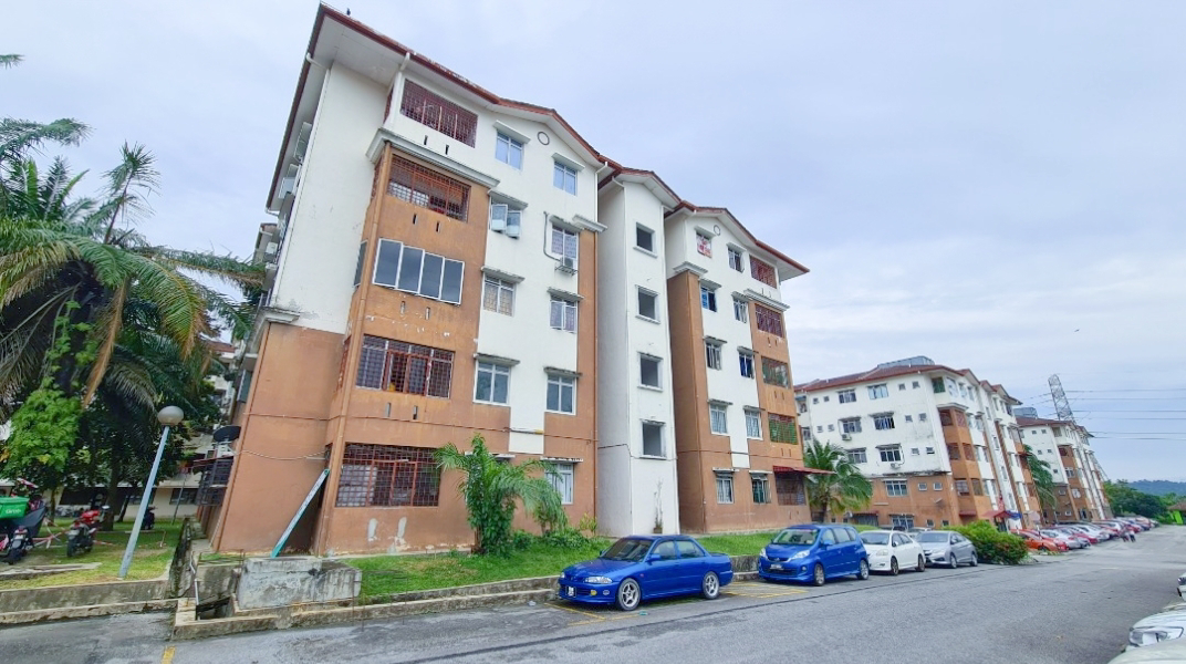 APARTMENT SERI MAWAR, BANDAR SERI PUTERA