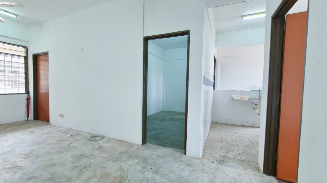 APARTMENT SERI MAWAR, BANDAR SERI PUTERA - photo 3
