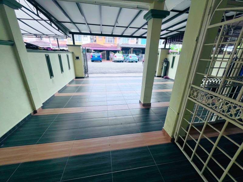 RUMAH 2 TINGKAT TAMAN SEMENYIH INDAH - photo 3