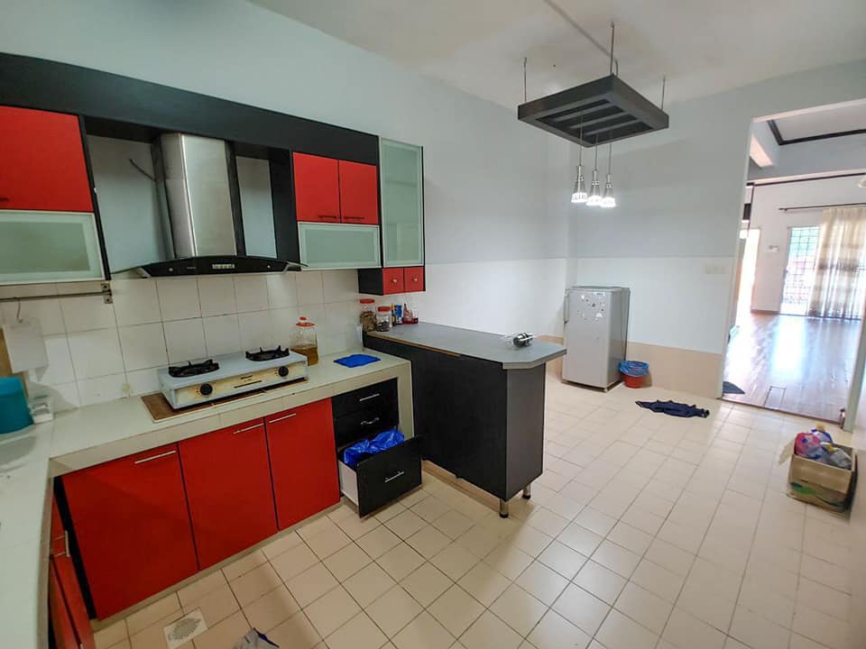 2 Storey end lot Prima Saujana Kajang - photo 11