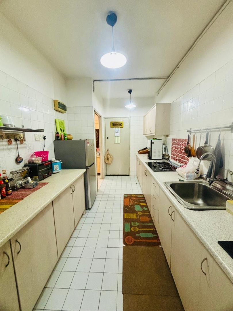 Apartment Baiduri Blok G Desa Pandan Kuala Lumpur - photo 13