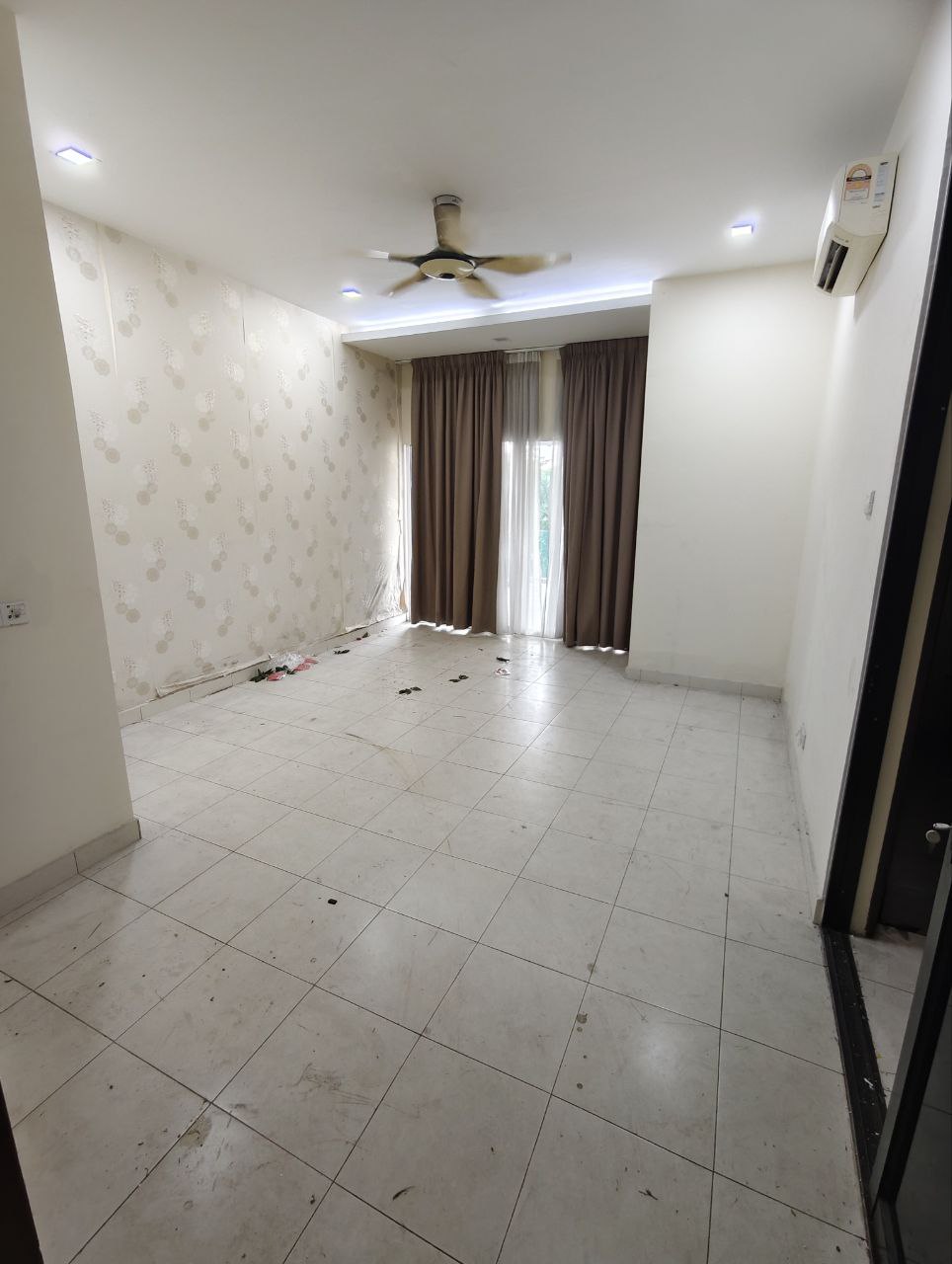 Double Storey Jalan Gelang Bandar Puteri Klang - photo 8