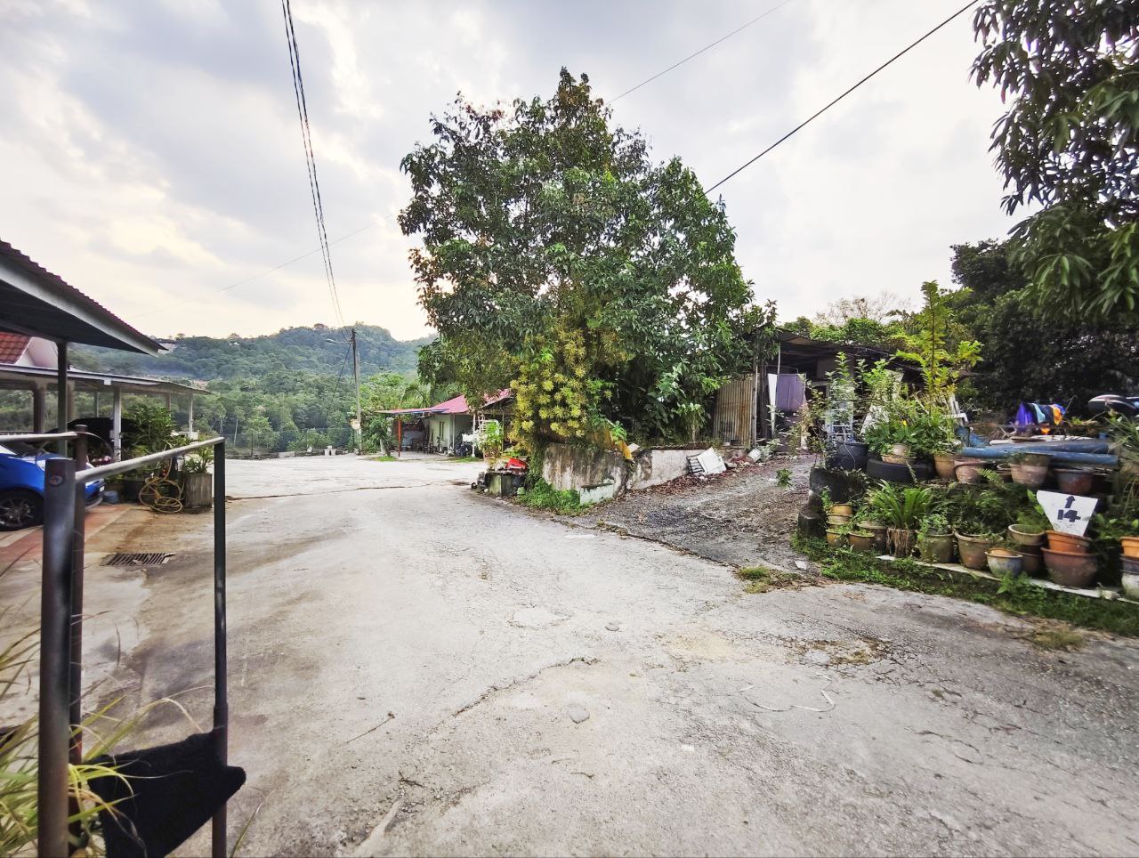 Lot Banglo dan Rumah Felcra Semungkis Hulu Langat - photo 2