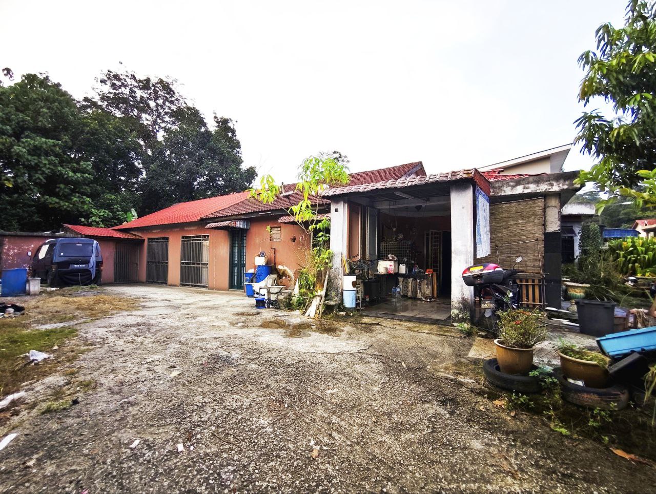 Lot Banglo dan Rumah Felcra Semungkis Hulu Langat - photo 7