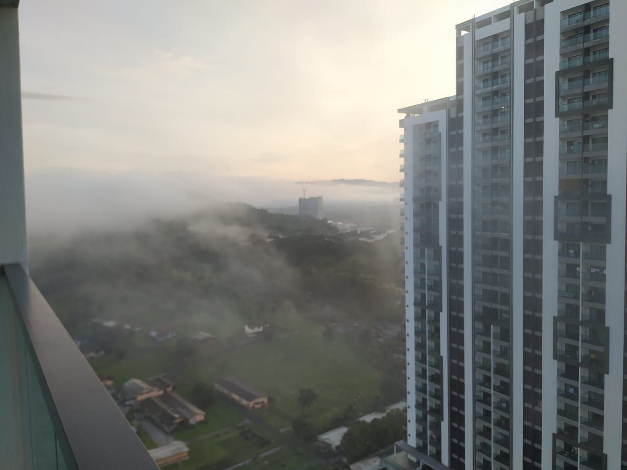 Landmark Residence  Bandar Sungai Long - photo 8