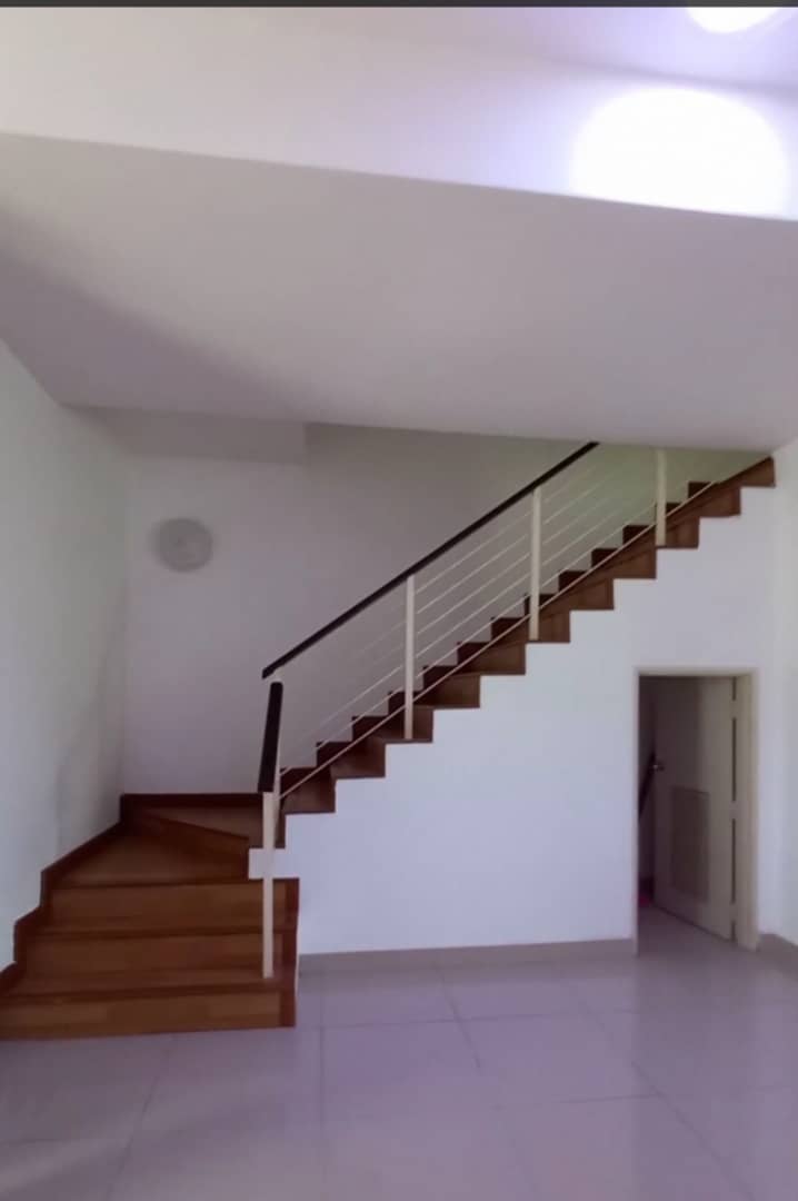 RUMAH 3 TINGKAT 7 BILIK, BAWAH MARKET VALUE - photo 11