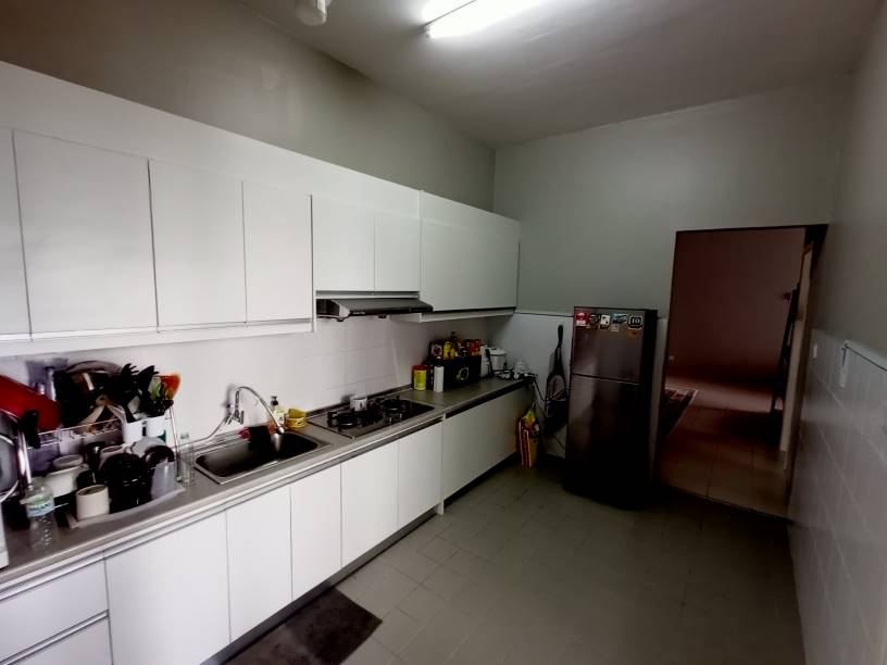 TOWNHOUSE LUAS,TINGKAT 2 DI EMBUN RESIDENCE KAJANG - photo 10