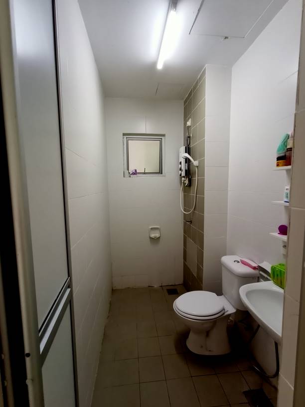 TOWNHOUSE LUAS,TINGKAT 2 DI EMBUN RESIDENCE KAJANG - photo 8