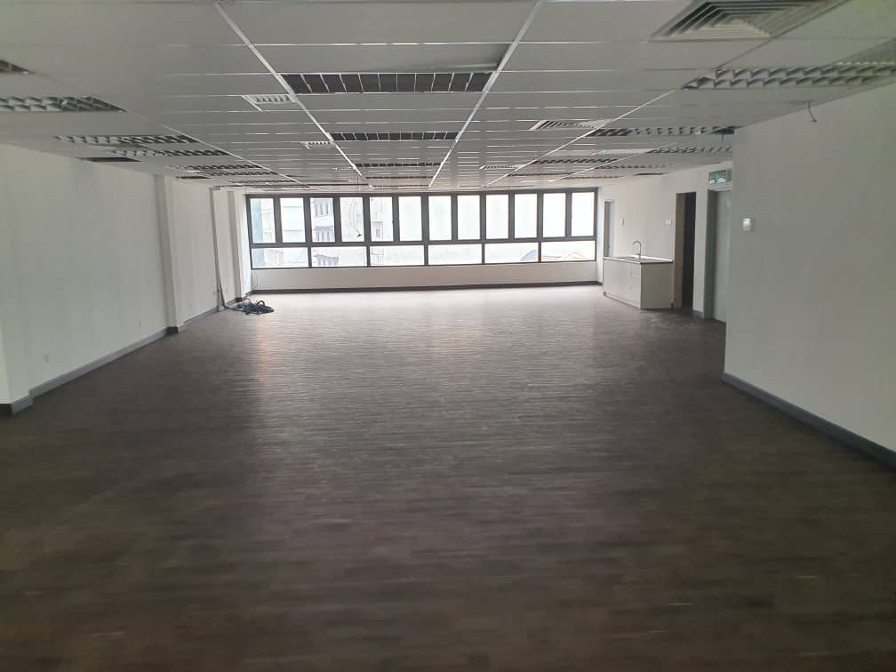 Strategic area,Office space RM7500 per floor - photo 3