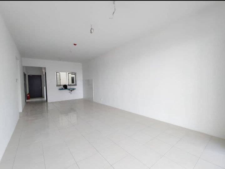 Nice corner unit, freehold condo in Bangi - photo 2