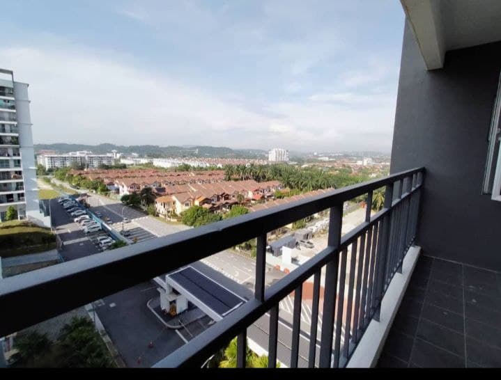 Nice corner unit, freehold condo in Bangi - photo 4