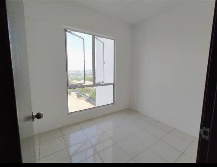 Nice corner unit, freehold condo in Bangi - photo 6