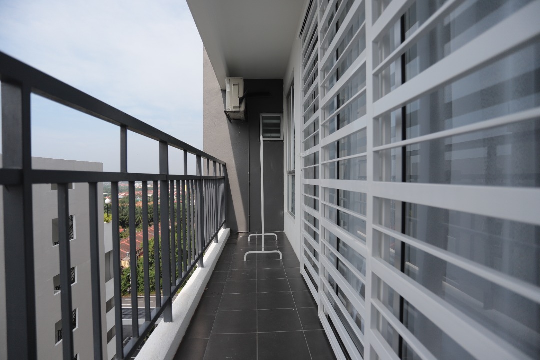 Full reno, Cantik, Fully furnished, near KTM UKM - photo 8