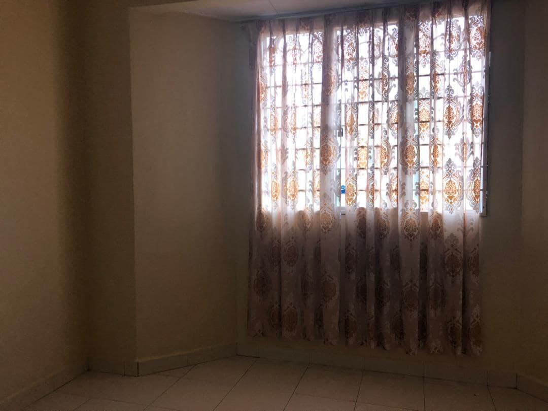 2 Storey Terrace House nearby MRT, school - photo 5