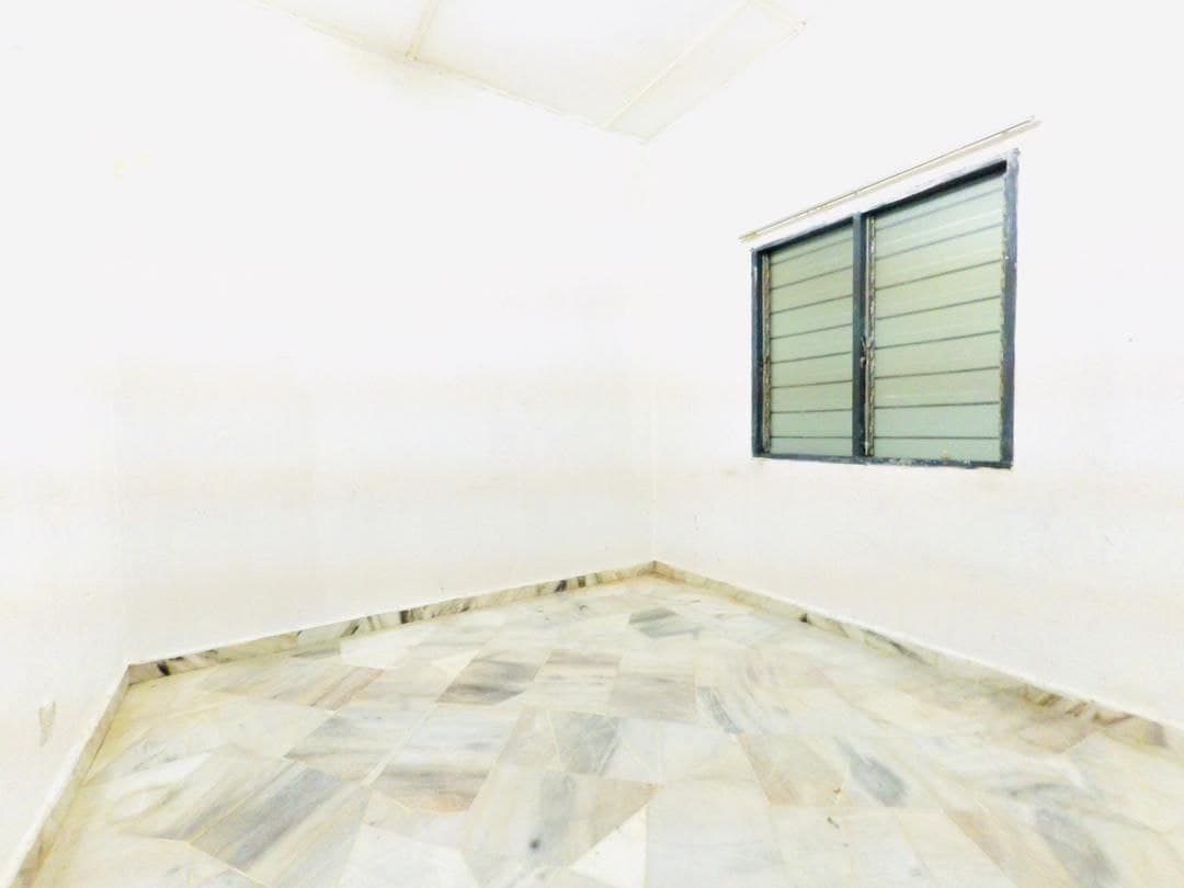 Fully extend kitchen, Single Storey Terrace Kajang - photo 10