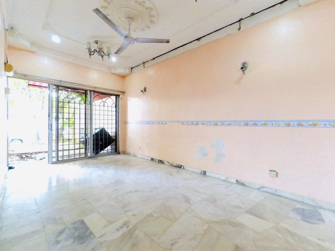 Fully extend kitchen, Single Storey Terrace Kajang - photo 13