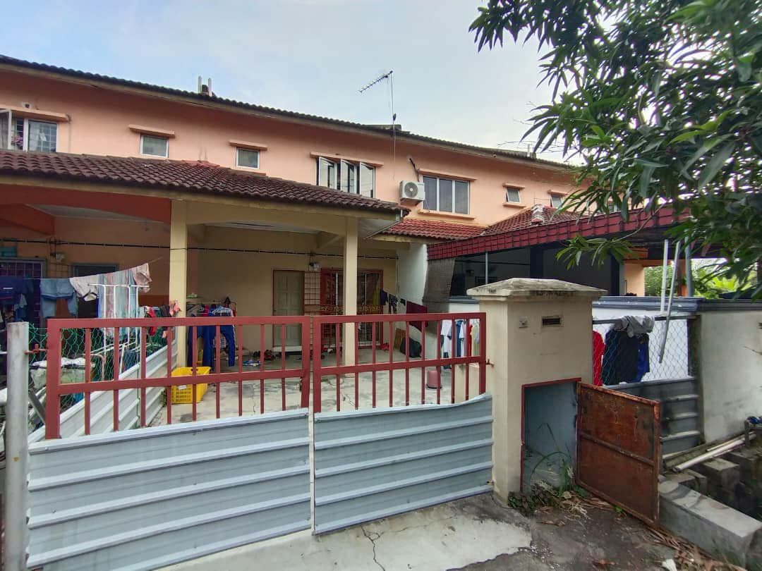 2storey terrace in Semenyih, Extended Kitchen - photo 1