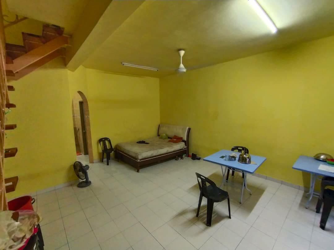 2storey terrace in Semenyih, Extended Kitchen - photo 3