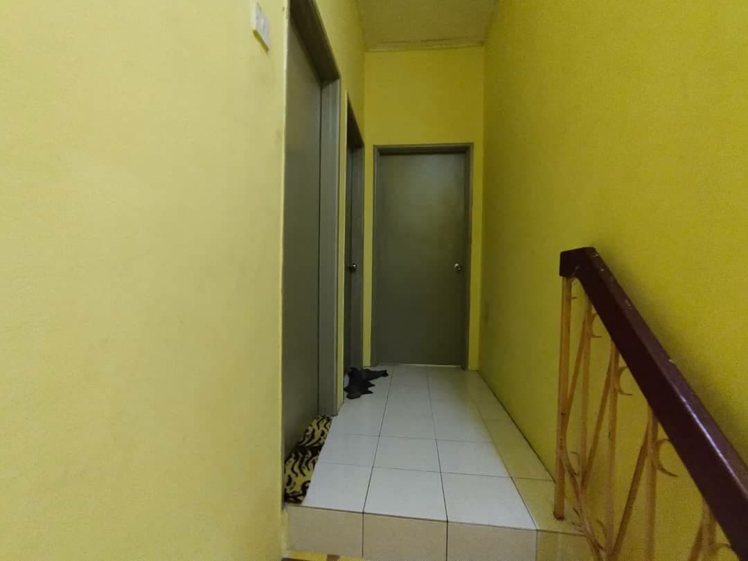 2storey terrace in Semenyih, Extended Kitchen - photo 7
