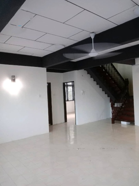WTS Banglo Freehold, Cantik dan Luas di Kota Bharu - photo 7
