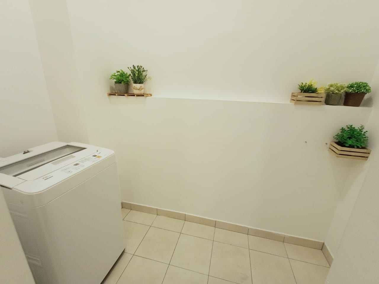Low depo, RM500 only, condo Japanese style with in - photo 9