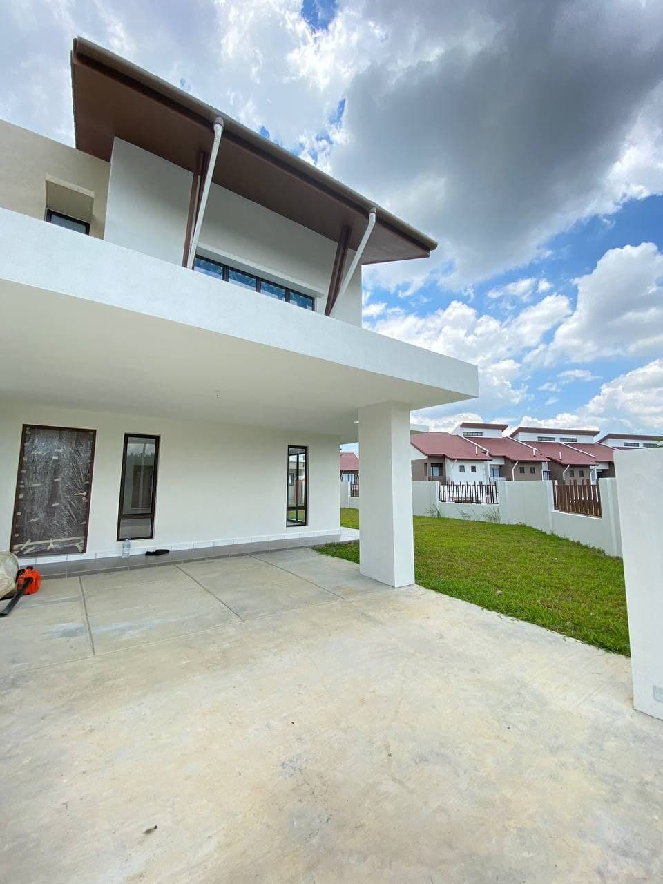 Brand new, cantik, Luas, Corner Lot untuk di jual - photo 6