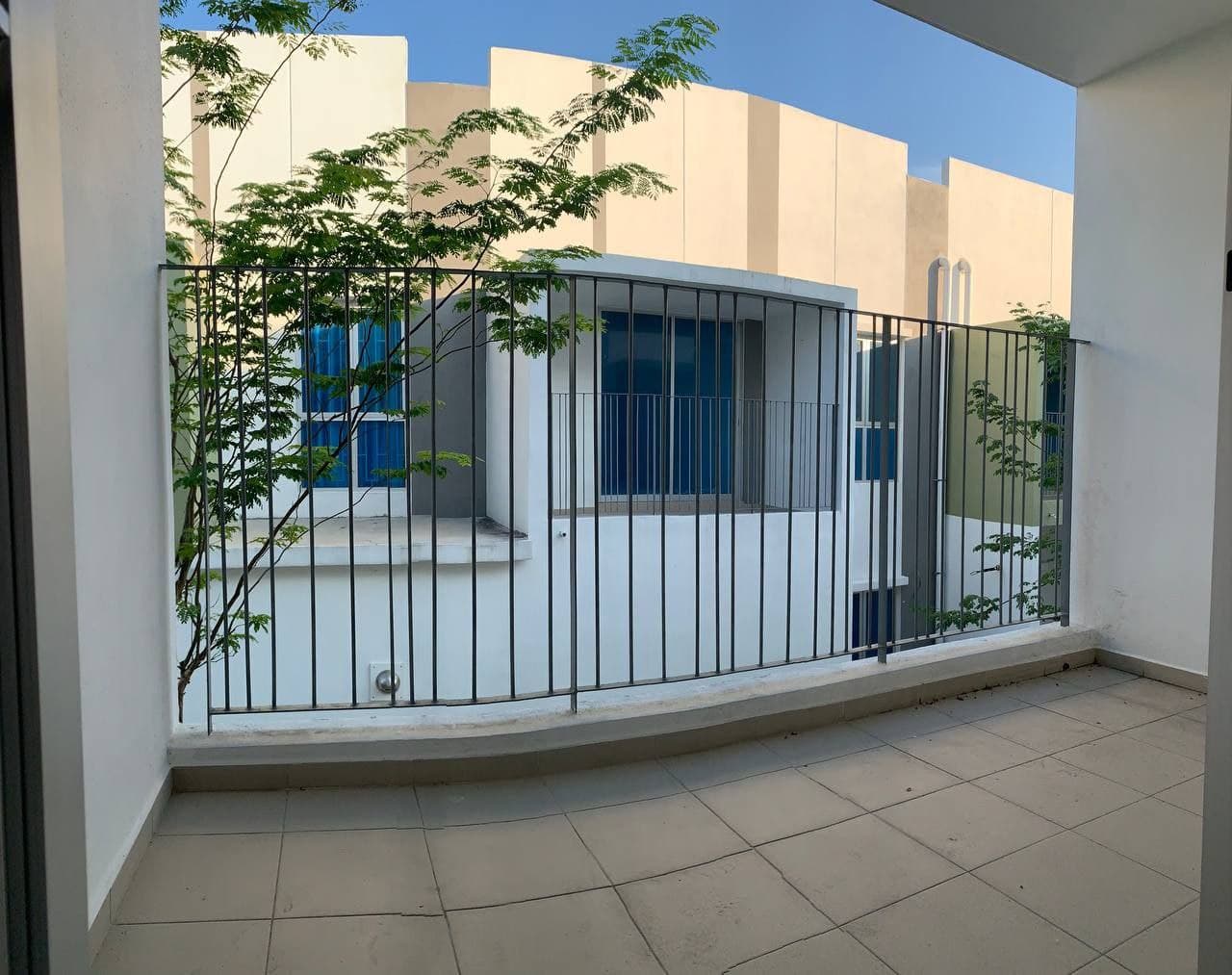 Brand New Unit, 2Storey Intermediate Cybersouth - photo 6