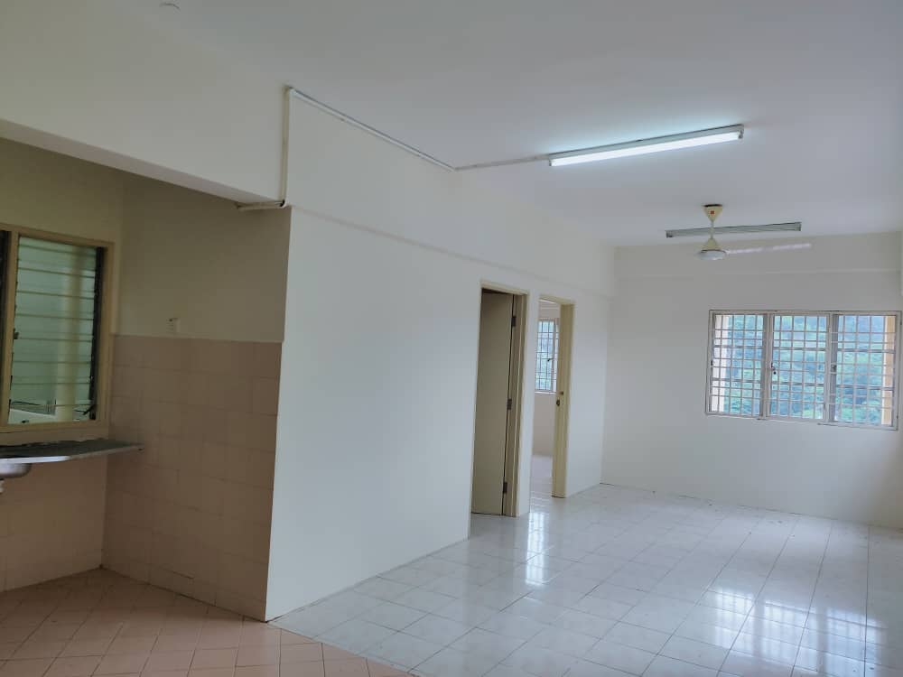 SPRING VILLE UKAY PERDANA BELOW MARKET VALUE - photo 3