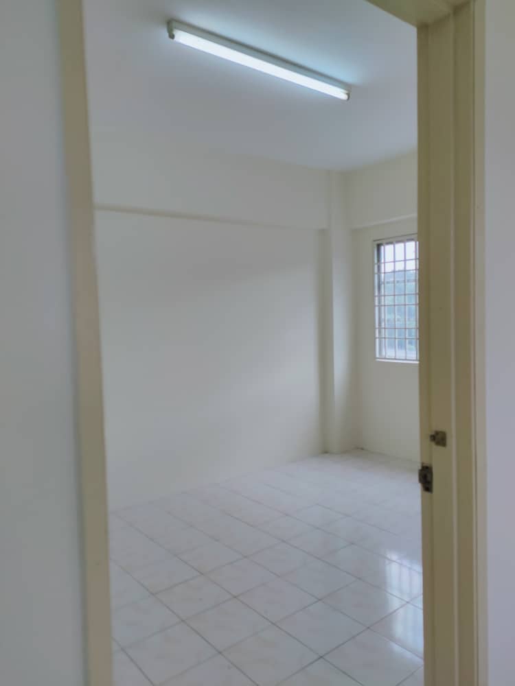 SPRING VILLE UKAY PERDANA BELOW MARKET VALUE - photo 4