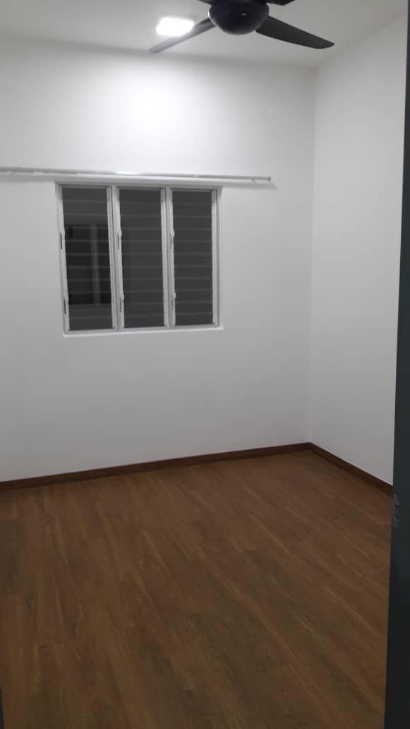 Lakefront Homes Cyberjaya New Unit - photo 4