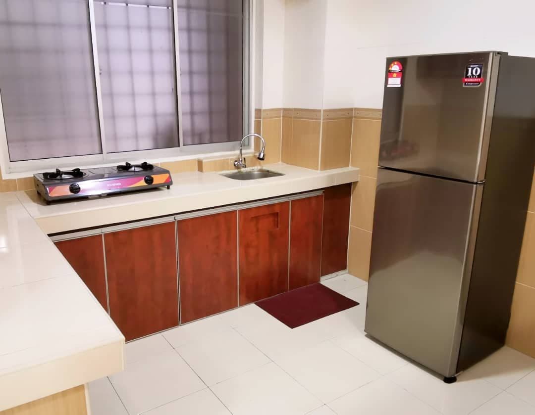 Petaling Indah Condominium Sungai Besi Furnished - photo 5